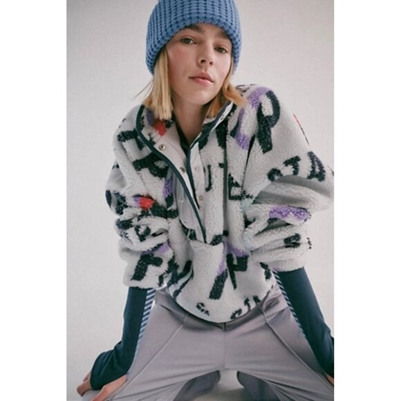Free People Hit The Slopes Pullover Womens M Fleece Cozy Outdoors Boho Oversized - Picture 1 of 8